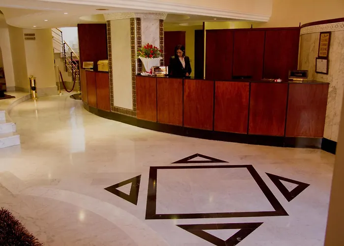 4 star hotel: Nassim Hotel