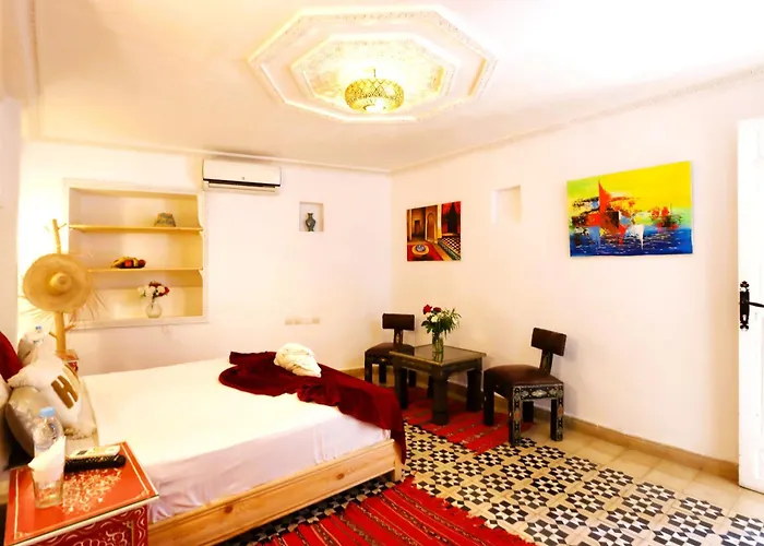 Riad Makech