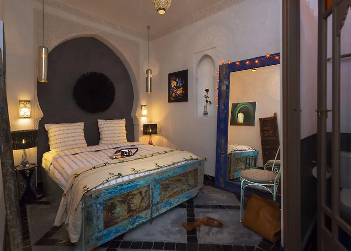 Riad Lumière